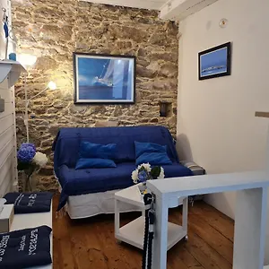  Appartement Intra Muros -petit Duplex Atypique + 2 Vélos